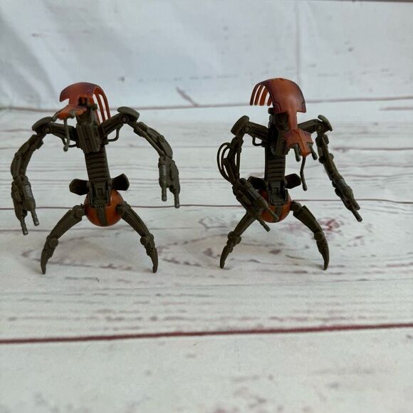 Star Wars Episode Ii Attack of the Clones Destroyer Droid Hasbro 2003 2 piece se - Picture 1 of 8